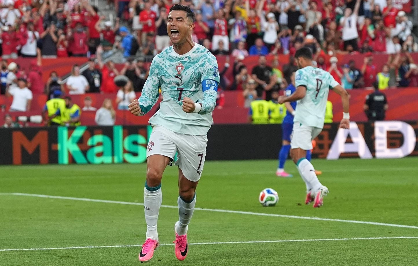 Portugal se clasificó para una historia de pelo, término para Argelia… El resumen de la noche Portugal se clasificó para una historia de pelo, término para Argelia… El resumen de la noche